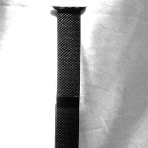 Apple Watch 42mm Black Milanese Loop